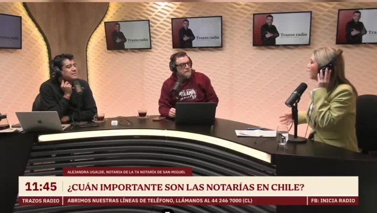 La Notaria Alejandra Ugalde en su entrevista en Trazos Radio, Inicia Radio 90.1 FM